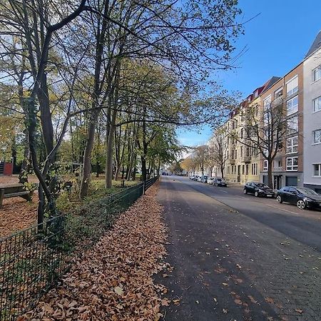 Direkt Am Suedstrand! Apartment Wilhelmshaven Exterior photo